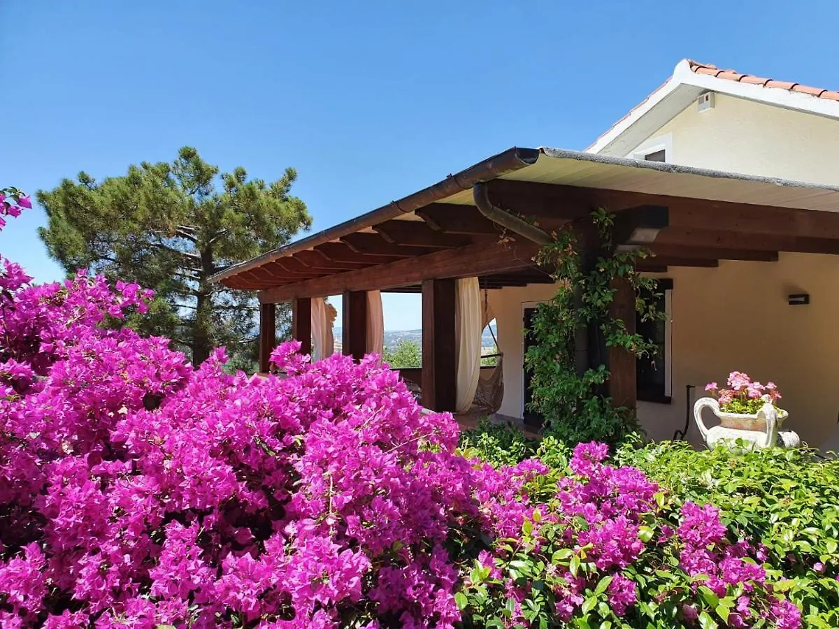 Villa Le Agavi & Spa Скарлино