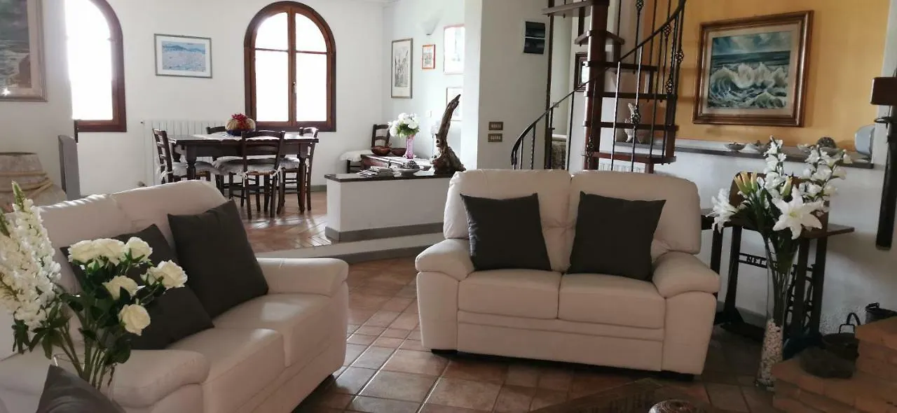 Villa Le Agavi & Spa Скарлино